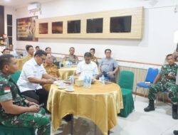 Kodim 1206/Putussibau Bersama Forkopimda Bahas Strategi Pencegahan dan Penanganan Karhutla di Kapuas Hulu