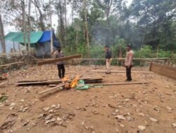 Kapolsek Sepauk Tak Berikan Ruang Aktivitas Perjudian, Arena Judi Sabung Ayam Sekubang Dimusnahkan!!
