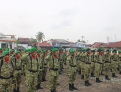 HUT TNI ke-81 : Tundukkan Kepala, Tiga Satuan TNI Bersama Persit Kenang Jasa Pahlawan di TMP Manalo Marajuang