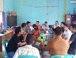 BABINSA HULU GURUNG KAPUAS HULU KOPDA RIKI RIKARDO AJAK APARAT DESA NANGA TEPUAI PERKUAT KESIAPSIAGAAN CEGAH KARHUTLA